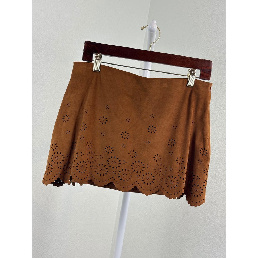 Zara Trafaluc Brown Faux Suede Laser Cut Eyelet Scallop Mini Skirt Large